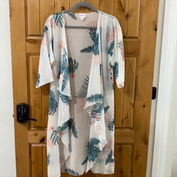 NWT LuLaRoe Shirley Kimono (L) Sheer Lightweight Boho Duster Cardigan Cover-Up - Picture 1 of 9
